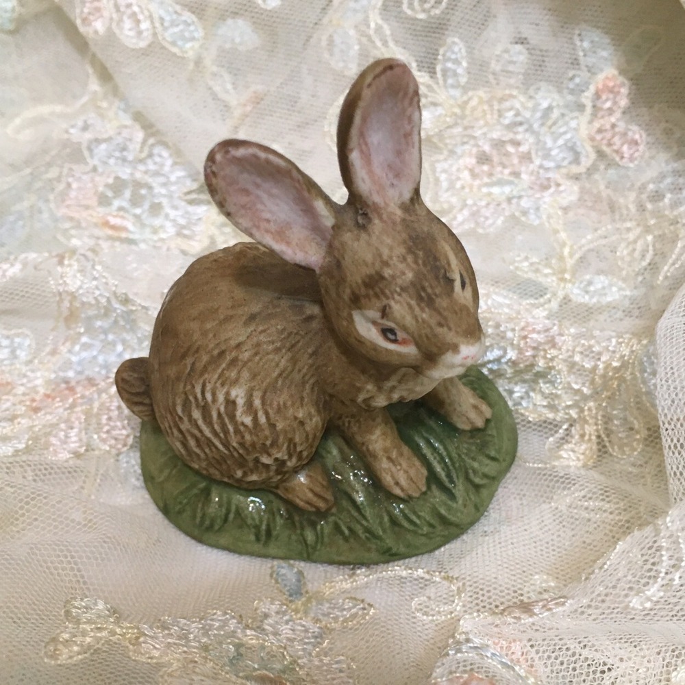 Vintage Miniature Brown Easter Bunny Rabbit Figurine